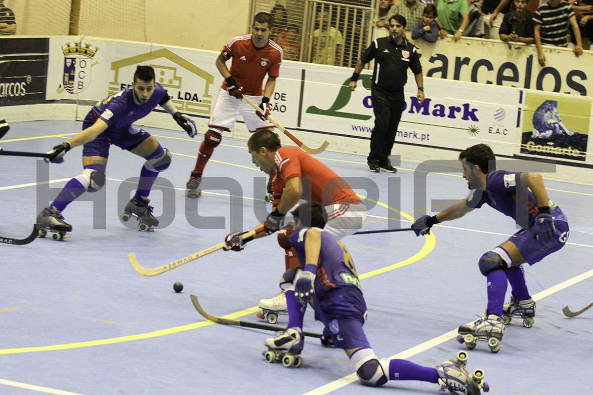 Diogo Rafael faz o passe para o 5-5 por Nicolía em Barcelos