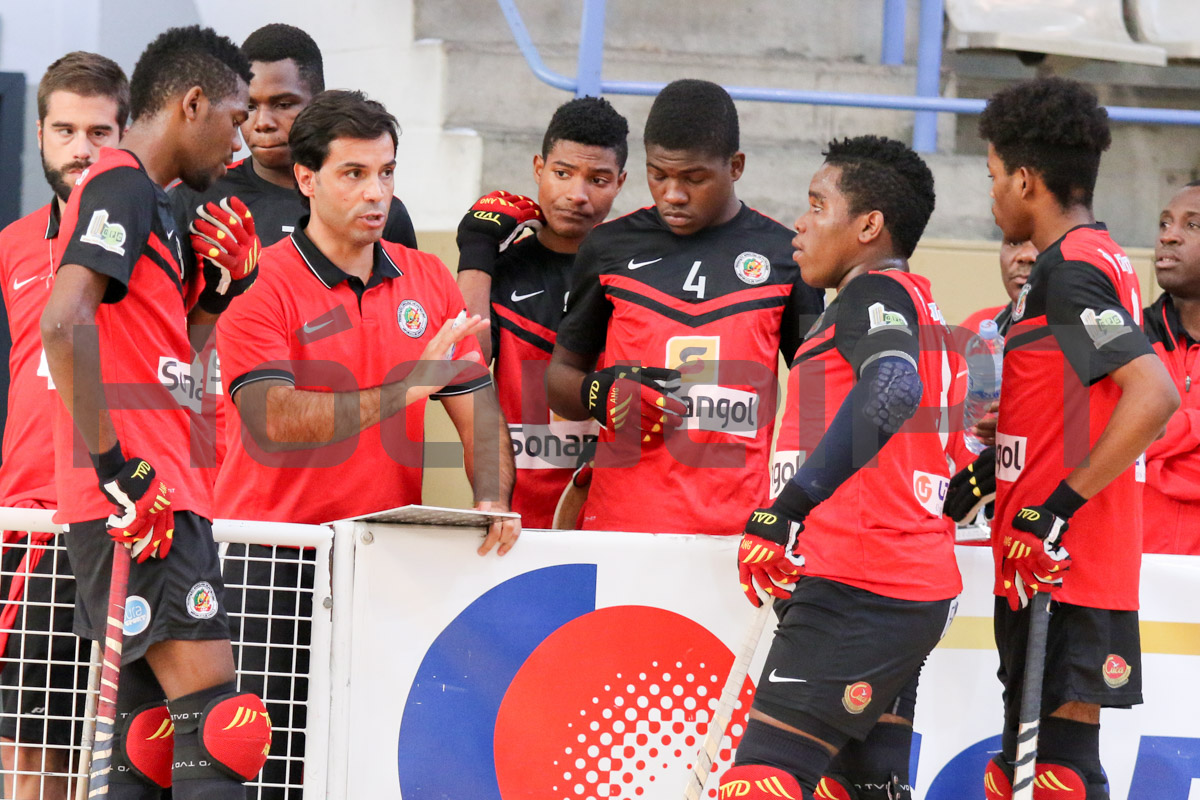 Com a selecção angolana