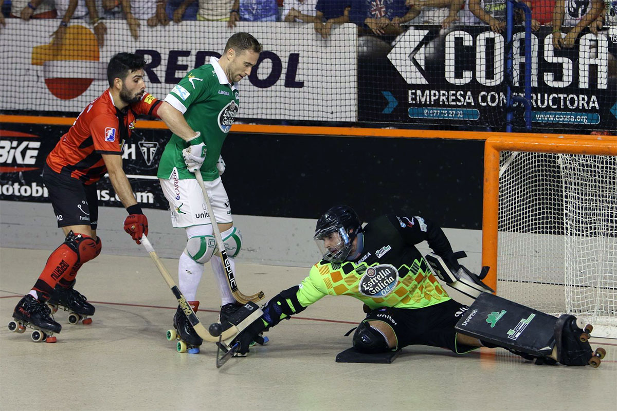 A jogar em casa, o Reus deixou fugir a Supercopa com uma derrota na decisiva partida frente ao Liceo (1-2).