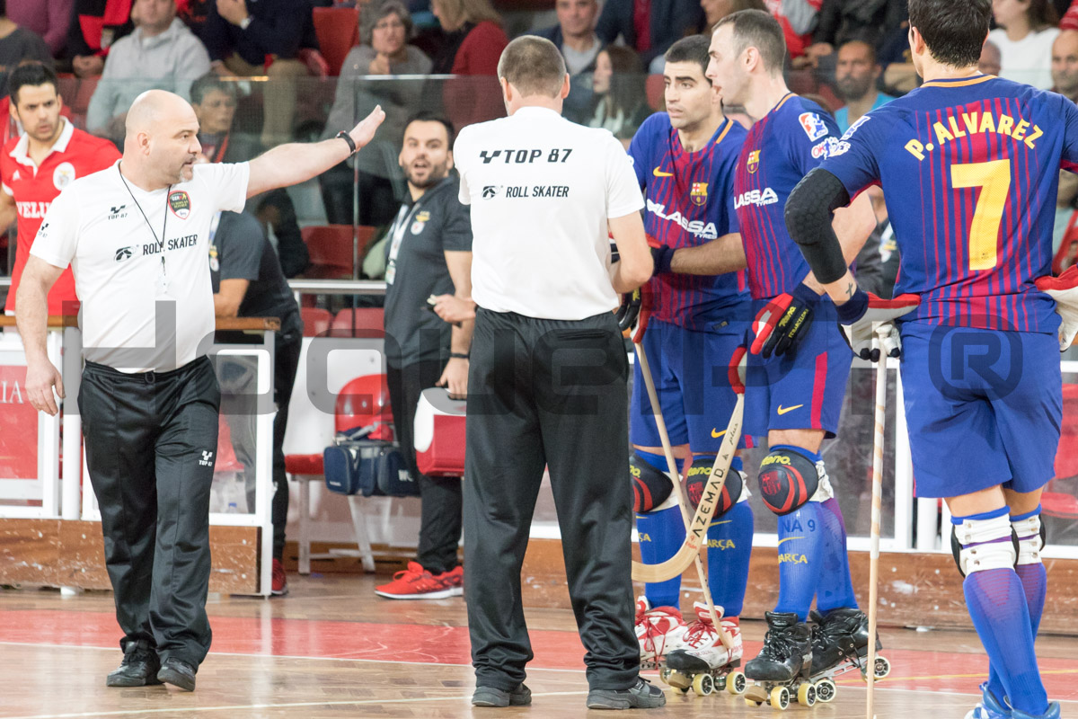 Barcelona reagiu da melhor forma à expulsão de Gual e respectiva inferioridade