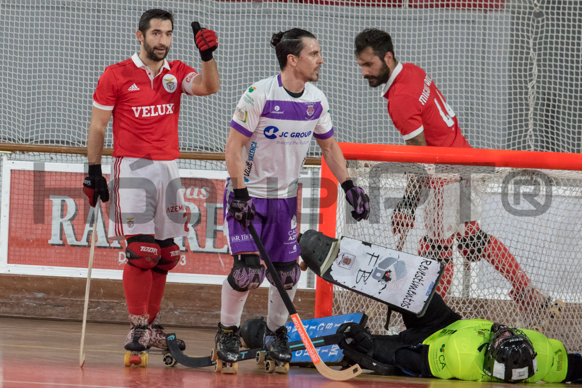 Valter Neves fechou as contas, assinando o 100º golo encarnado neste Campeonato