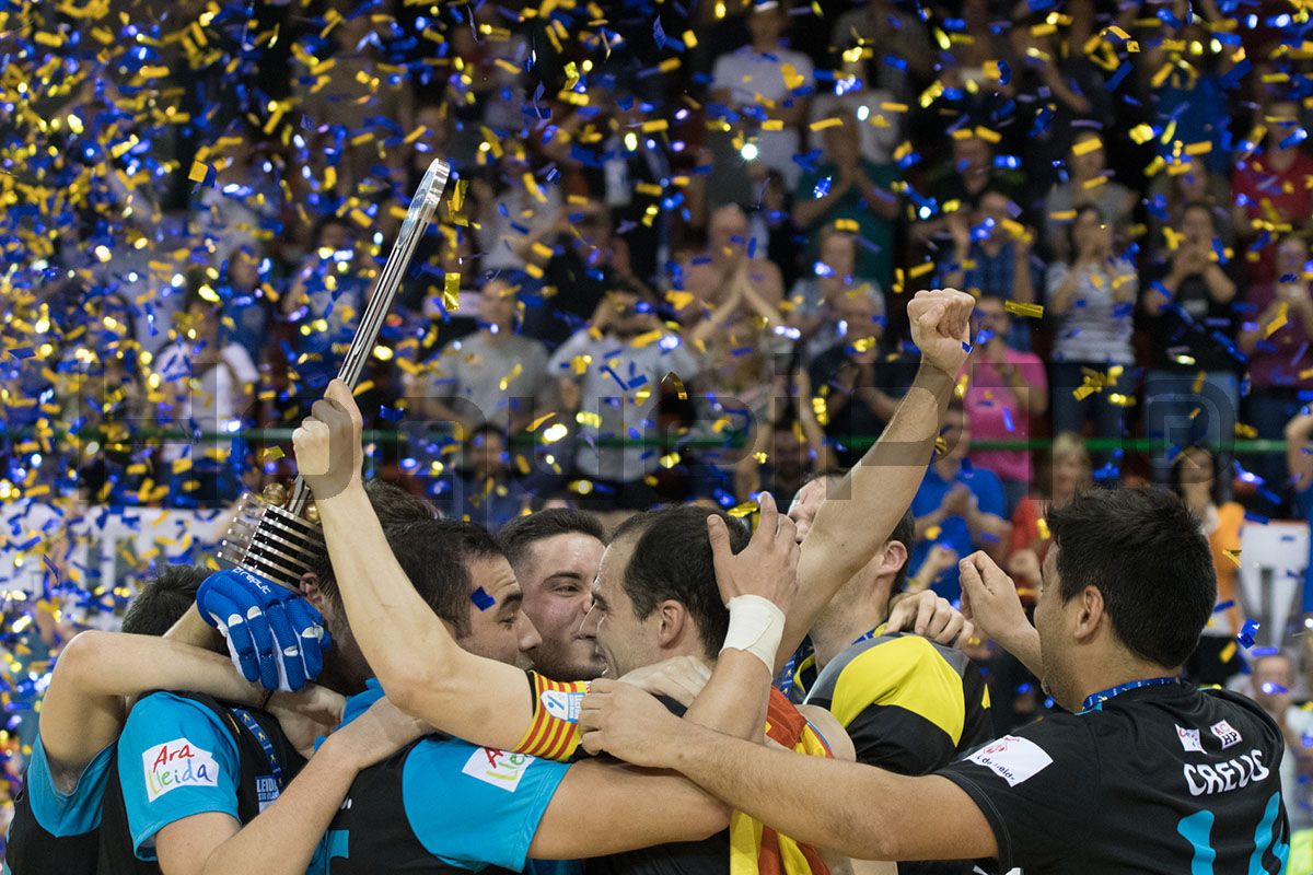 Andreu Tomás recebeu a Taça CERS de 