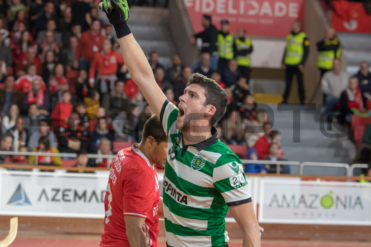 Sergi Miras jogou em Portugal e no Sporting na temporada 2016/17 e nos últimos meses falou-se, com mais ou menos fundamento, no interesse de Porto, Oliveirense e Benfica