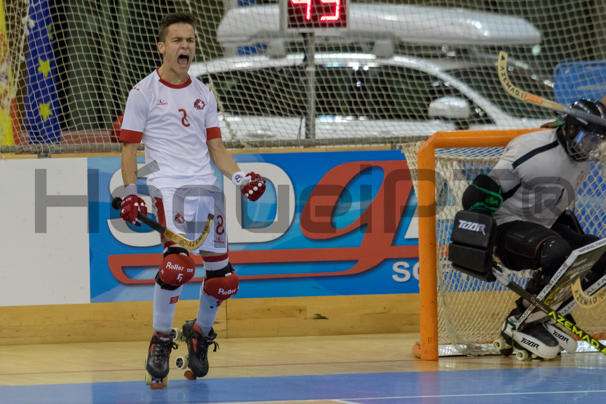 Gian Rettenmund festejou efusivamente o seu golo, o primeiro sofrido por Portugal neste Europeu (só a França, com apenas um jogo realizado, ainda não sofreu golos)