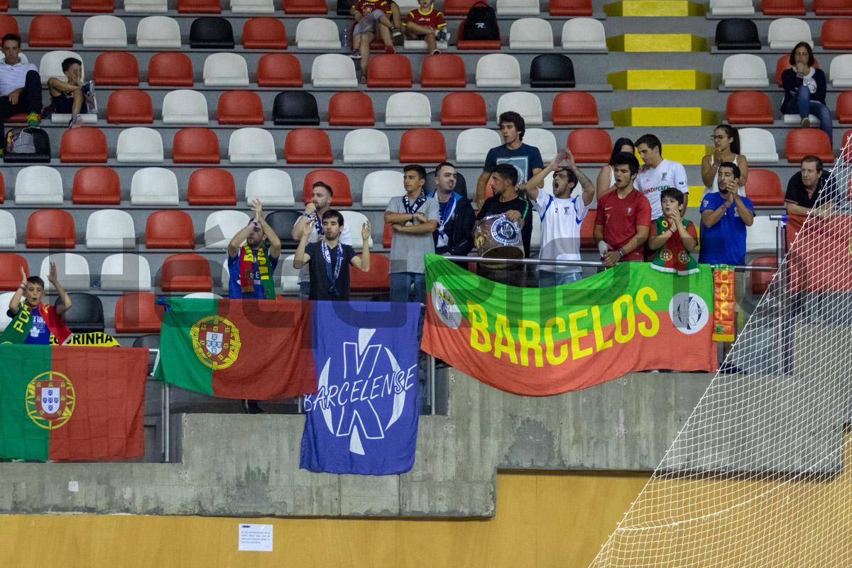 Portugal contou com muito apoio nas bancadas e até de uma claque