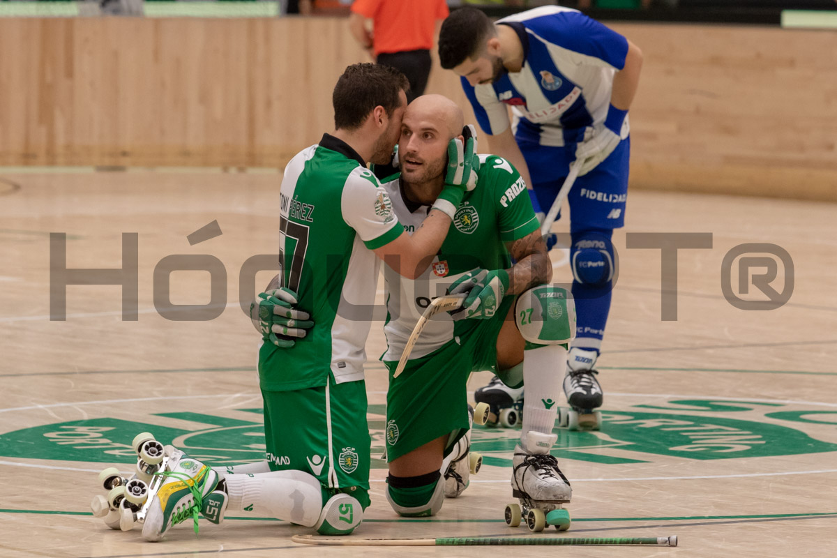 Toni Perez e Marin (este com um poker na partida) marcaram no prolongamento