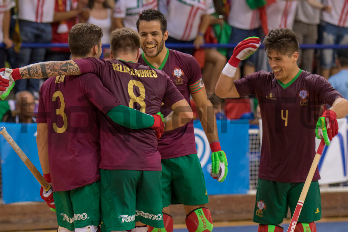 Portugal, campeão da Europa em 2016, 13 anos depois do último grande título (Mundial de 2003)