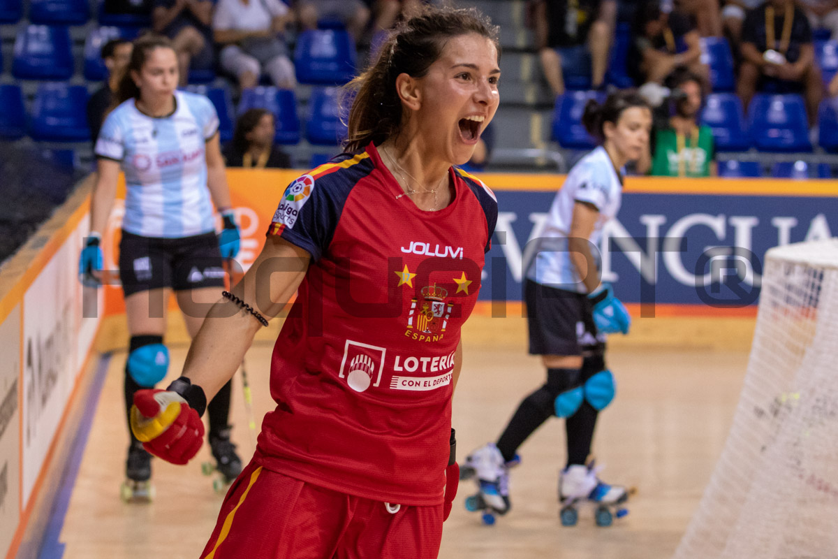 Laura Puigdueta assinou um dos golos da final do Campeonato do Mundo