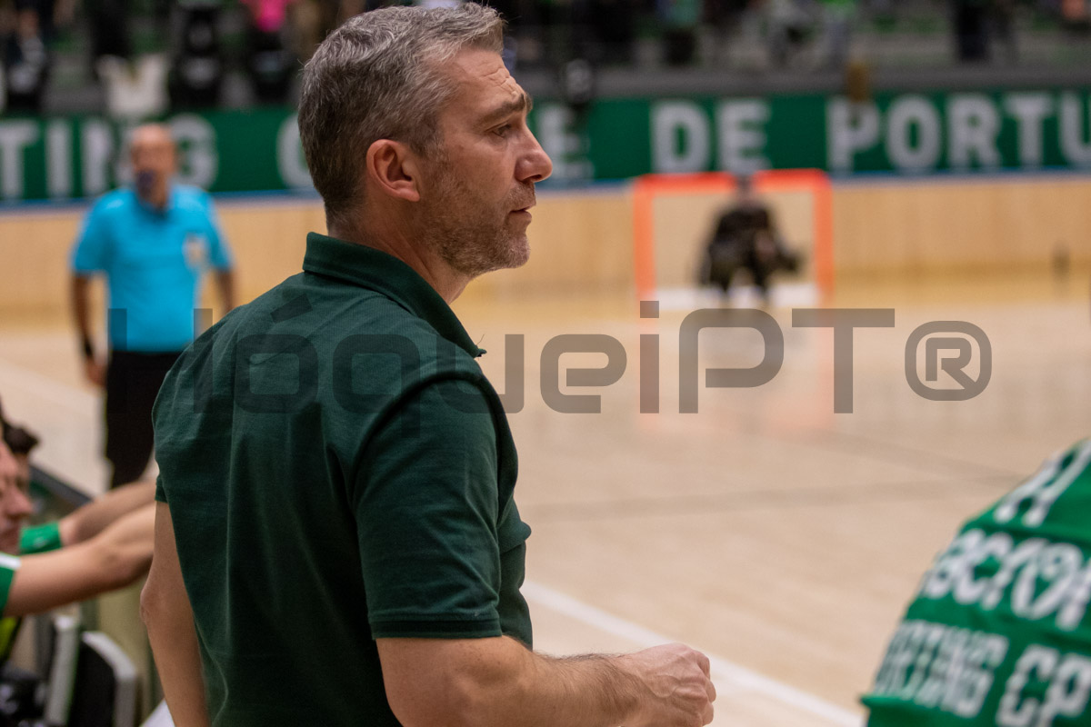 Paulo Freitas tem pela frente o emblema que o catapultou para os leões