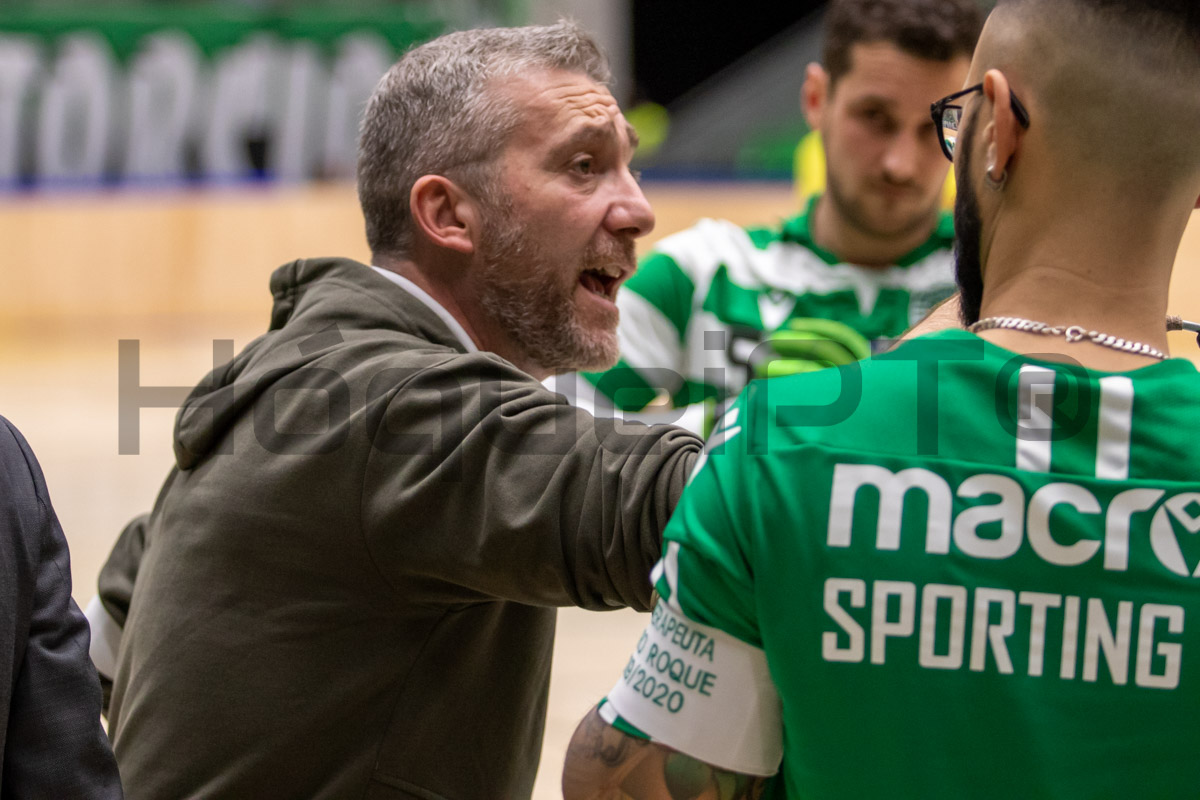 Paulo Freitas, que quebrou malapata leonina com a conquista do Campeonato e Liga Europeia – e conduziu os leões a uma inédita Taça Continental -, procura vencer pela primeira vez no Dragão