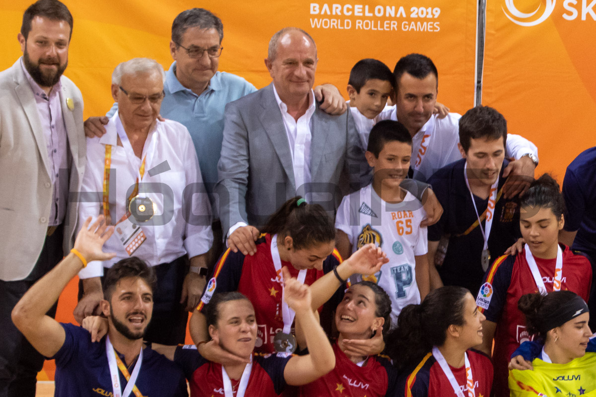 Paniagua (ao centro) não arriscaria fazer o Mundial antes de 2023