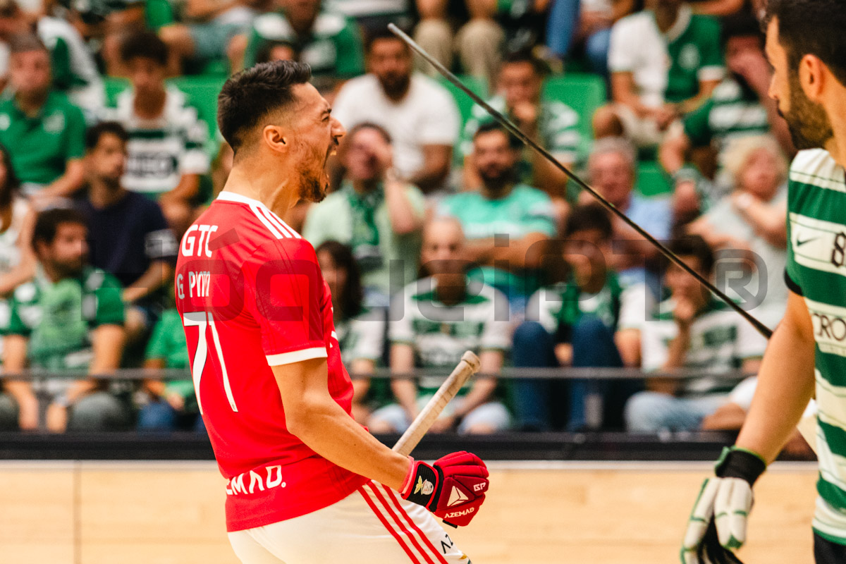 Gonçalo Pinto consumou a reviravolta ainda na primeira parte, e o Benfica não deixaria mais a liderança do marcador.