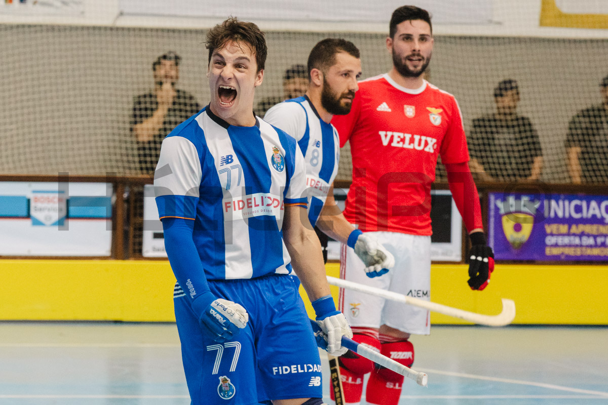 Primeira época na equipa principal do Porto, já ao lado de Rafa, Telmo e Hélder, foi coroada com a conquista da Taça de Portugal