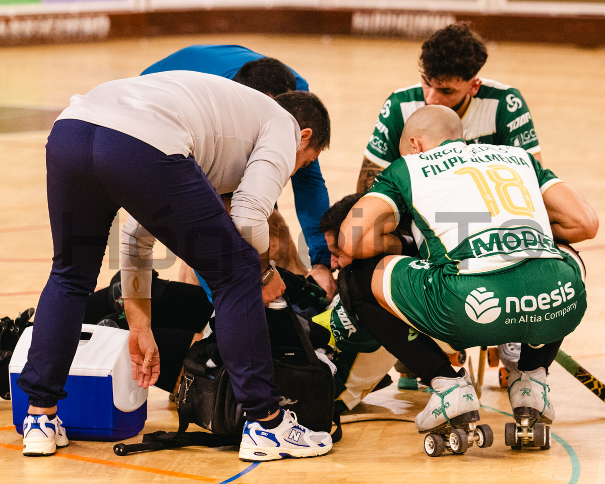 Pedro Martins, a cotar-se com uma enorme exibição, inspirou cuidados, mas recuperado no esforço conjunto de Luís Carrão (Tomar) e Daniel Cunha (Porto) regressaria à pista para capitanear a sua equipa à vitória.