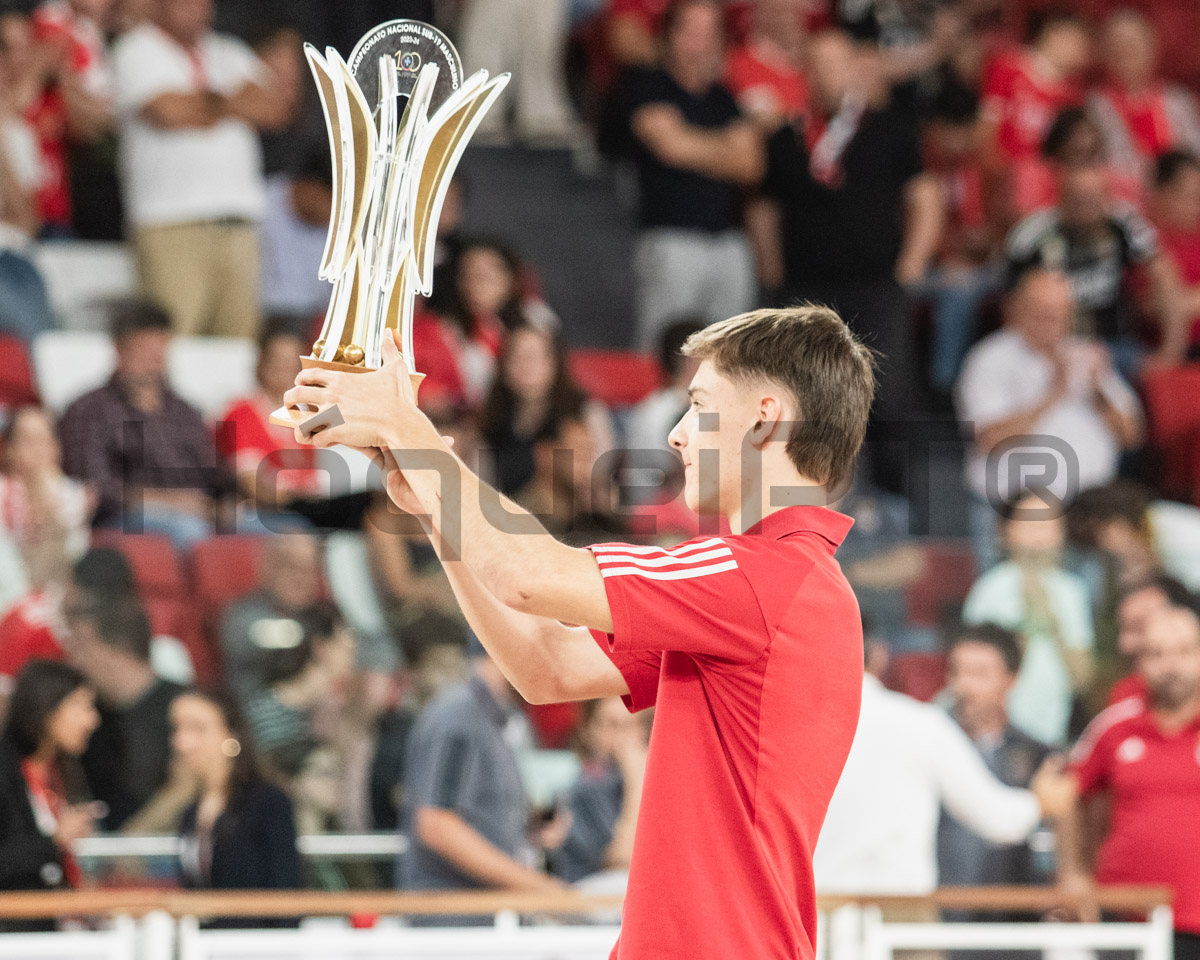 Campeões nacionais de Sub-19 às ordens de Miguel Jerónimo, depois de terem vencido em 2022 com Luís Duarte ao leme.