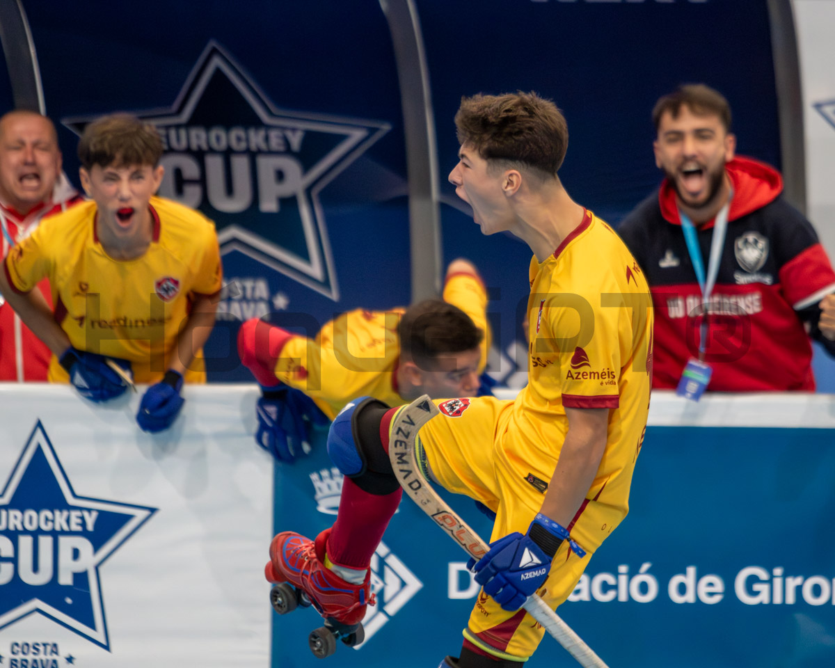 Gonçalo Amaral marcou no prolongamento, carimbando o apuramento da Oliveirense.