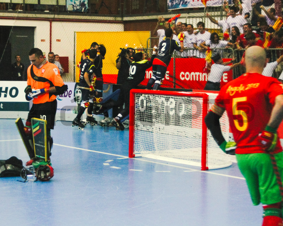 A Espanha celebrou o 'hepta' no Pavilhão Rota dos Móveis, com um golo a seis segundos do apito final.