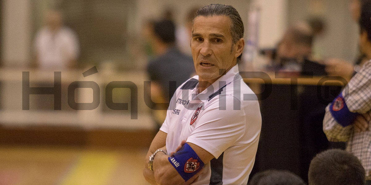 Oliveirense anuncia saída de Tó Neves