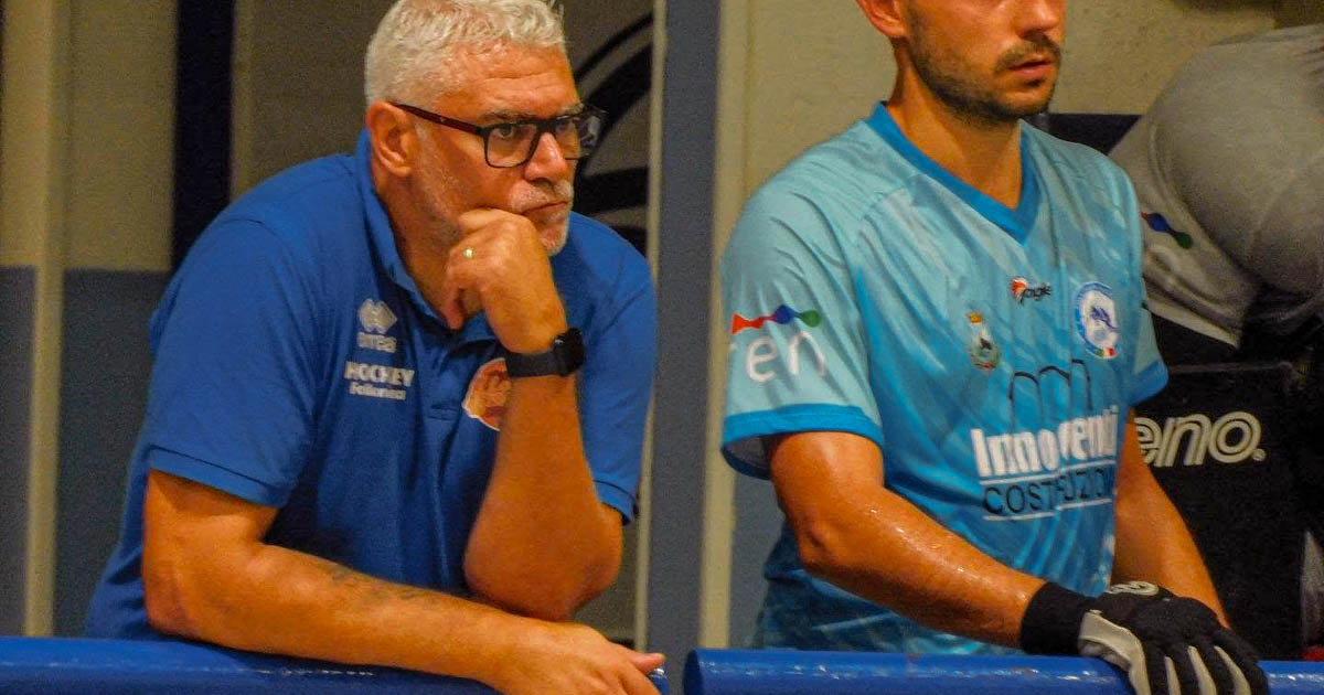 Sérgio Silva à frente do campeão suíço