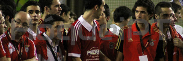 Benfica apura quatro a sul