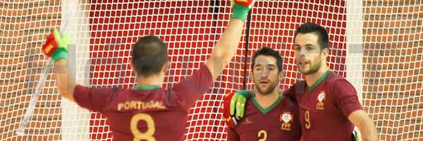 Portugal vence Suíça com mão cheia