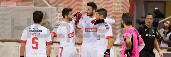 Benfica vence muralha italiana