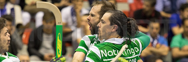 Viana e Cacau fora dos planos para 2016/17