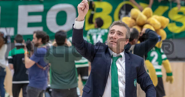 Paulo Freitas é o Treinador do Ano