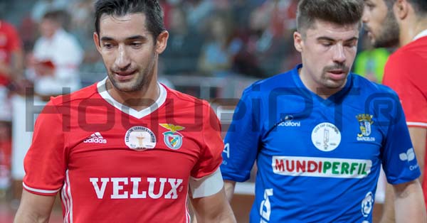 Benfica cumpre castigo em Alverca, frente ao Barcelos