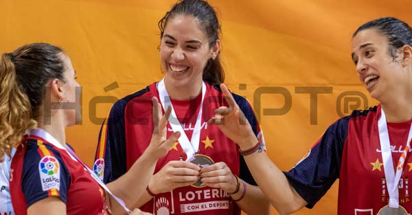 Tricampeã mundial, Piquero enfrenta desafio em Portugal