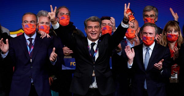 Joan Laporta regressa à presidência do Barcelona
