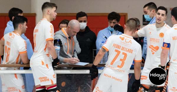 Luta pelo play-off e pela manutenção