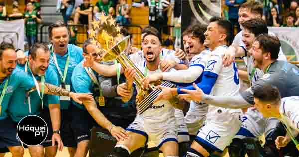 «Die Meister, die Besten, les Grandes Équipes, the Champions!»